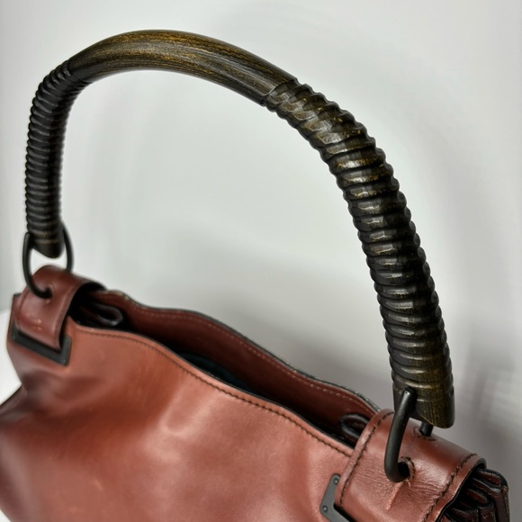 Gucci Bamboo Shoulder Bag - Picture 10 of 15
